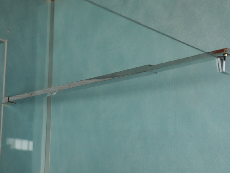 RSQA otočný sprchový kút, číre tvrdené sklo, chrómový hliníkový profil, rukoväť s dvojitými otvormi, s podnosom RSQA otočný sprchový kút, číre tvrdené sklo, chrómový hliníkový profil, rukoväť s dvojitými otvormi, s podnosom