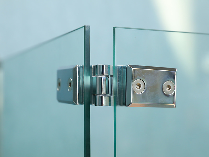 LA Vysoký sprchový kút s rukoväťou s dvojitými otvormi, s podnosom LA Vysoký sprchový kút s rukoväťou s dvojitými otvormi, s podnosom