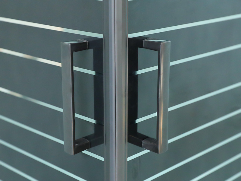 Štvorcový posuvný sprchový kút SQ čierny hliníkový profil s rukoväťou s dvojitými otvormi Štvorcový posuvný sprchový kút SQ čierny hliníkový profil s rukoväťou s dvojitými otvormi