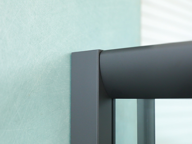 Štvorcový posuvný sprchový kút SQ čierny hliníkový profil s rukoväťou s dvojitými otvormi Štvorcový posuvný sprchový kút SQ čierny hliníkový profil s rukoväťou s dvojitými otvormi