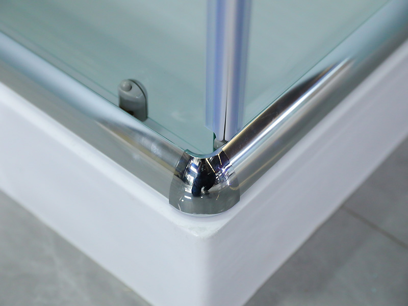 RE chrómový hliníkový rám z tvrdeného skla štvorcový posuvný sprchový kút s podnosom RE chrómový hliníkový rám z tvrdeného skla štvorcový posuvný sprchový kút s podnosom