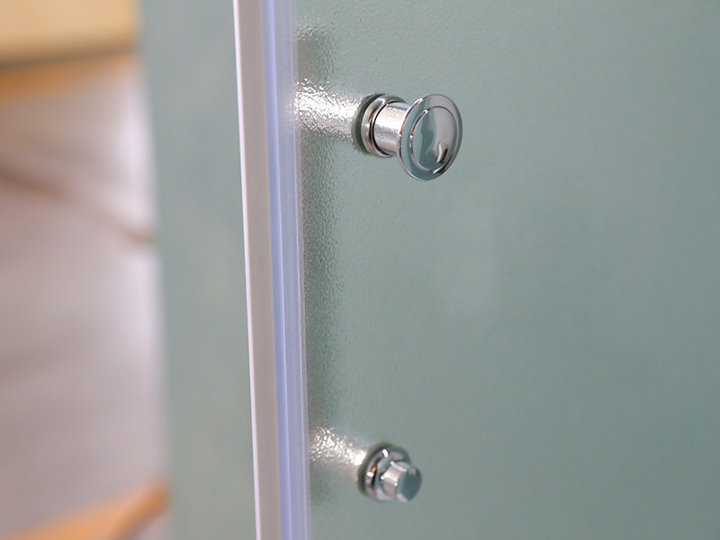 RE Posuvný sprchový kút, matné tvrdené sklo, chrómový hliníkový profil, rukoväť s dvojitými otvormi, s podnosom RE Posuvný sprchový kút, matné tvrdené sklo, chrómový hliníkový profil, rukoväť s dvojitými otvormi, s podnosom