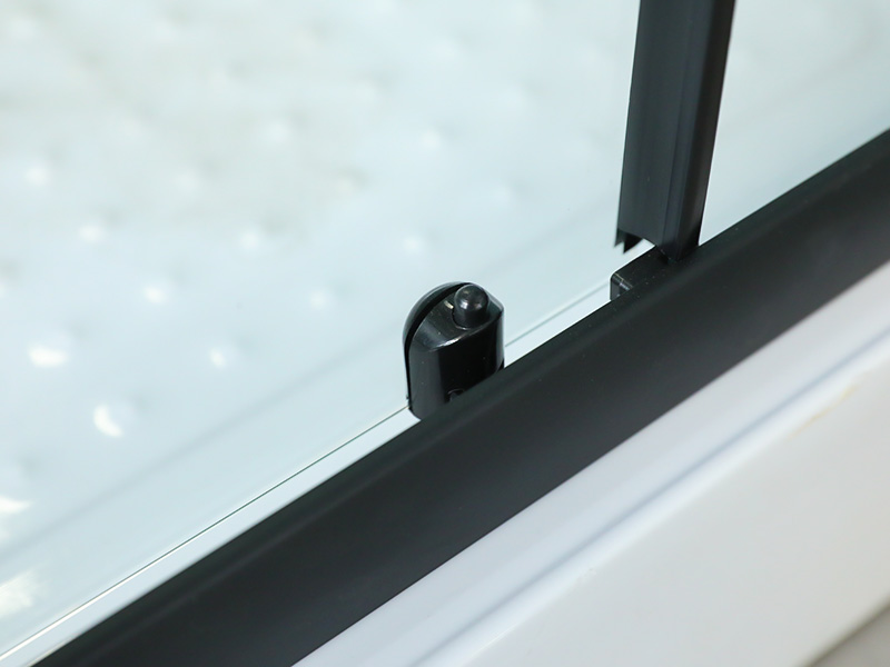 SQ číre tvrdené sklo s posuvným sprchovacím kútom s potlačou SQ číre tvrdené sklo s posuvným sprchovacím kútom s potlačou