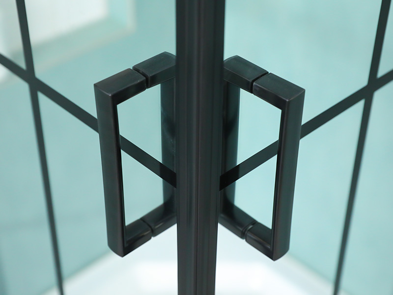 SQ číre tvrdené sklo s posuvným sprchovacím kútom s potlačou SQ číre tvrdené sklo s posuvným sprchovacím kútom s potlačou