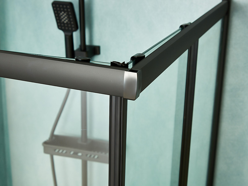 Sprchový kút SQ posuvný, číre tvrdené sklo, čierny hliníkový profil, rukoväť s dvojitými otvormi, s podnosom Sprchový kút SQ posuvný, číre tvrdené sklo, čierny hliníkový profil, rukoväť s dvojitými otvormi, s podnosom